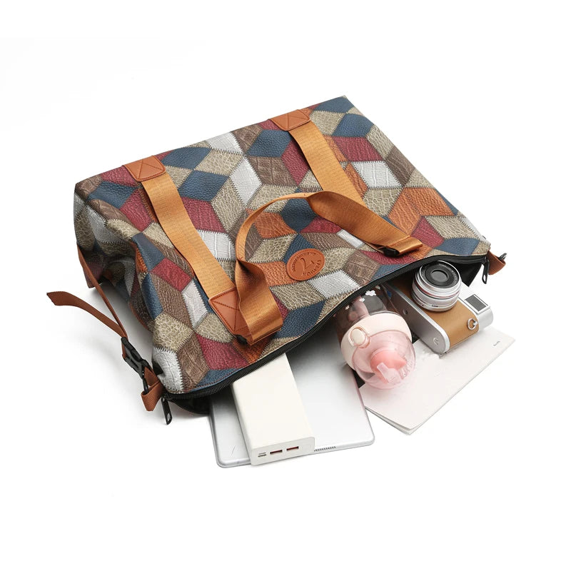 Moderne tas als schouder en handtas.